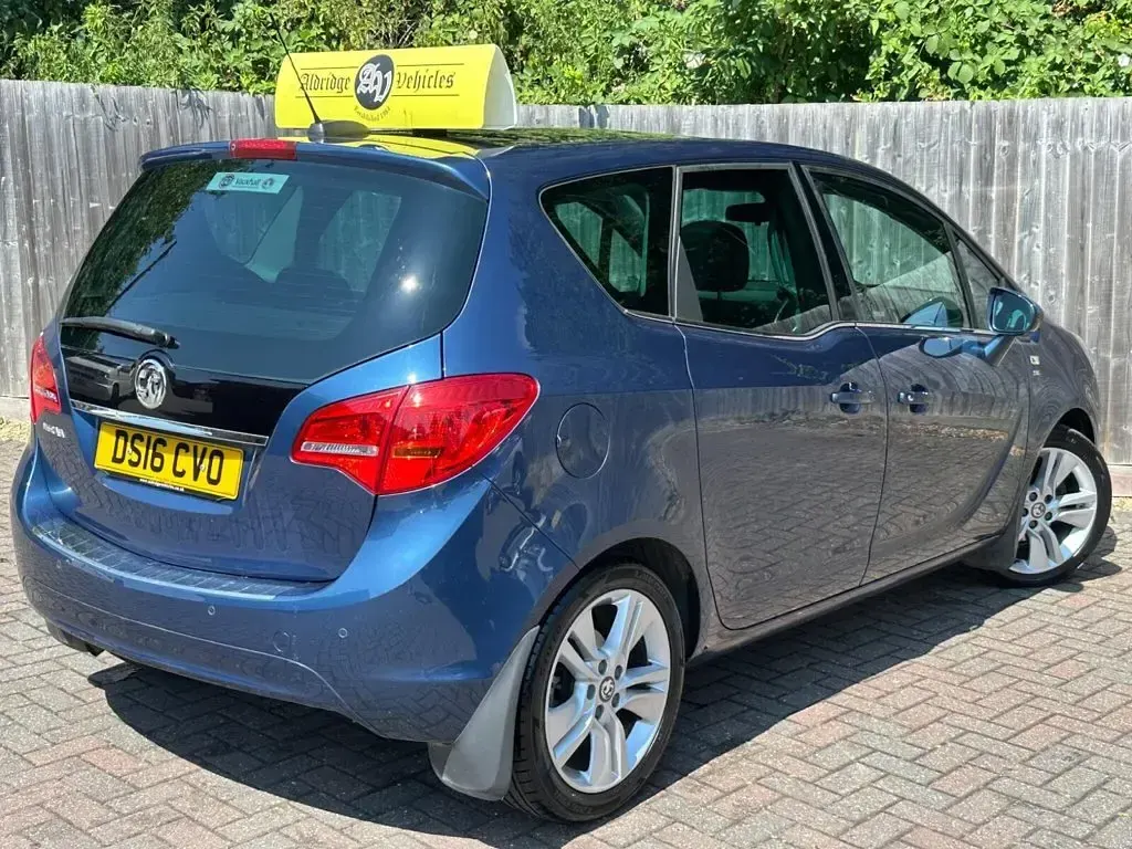 Used Vauxhall Meriva 2016 Blue MPV