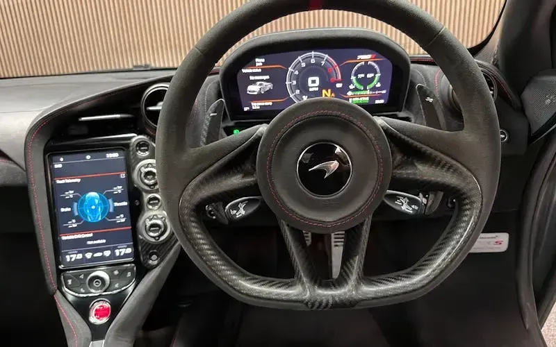 Used McLaren 720S 721 HP (530 kW) 2021 Black Cabriolet