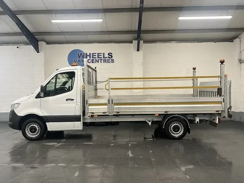 Used Mercedes Sprinter Progressive 150 HP (110 kW) 2022 White Van