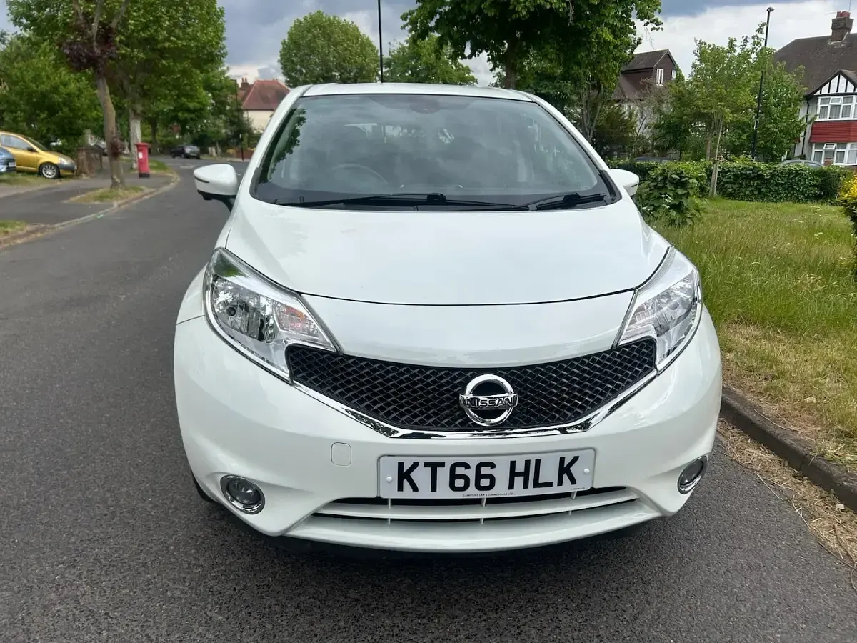Used Nissan Note S 98 HP (72 kW) 2016 White Hatchback