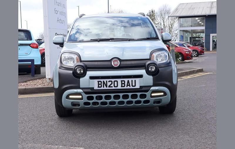 Used Fiat Panda Cross Cross 68 HP (50 kW) 2020 Green Hatchback