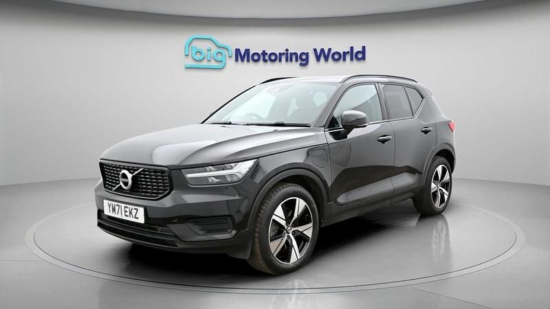 Used Volvo XC40 R-Design 2022 Black SUV