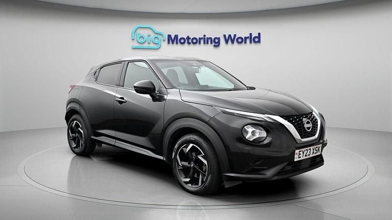 Używany Nissan Juke N-Connecta 114 KM (83 kW) 2023 SUV