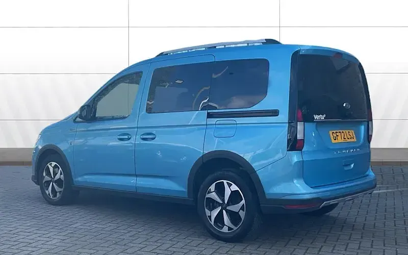 Used Ford Tourneo Active 122 HP (89 kW) 2024 Estate