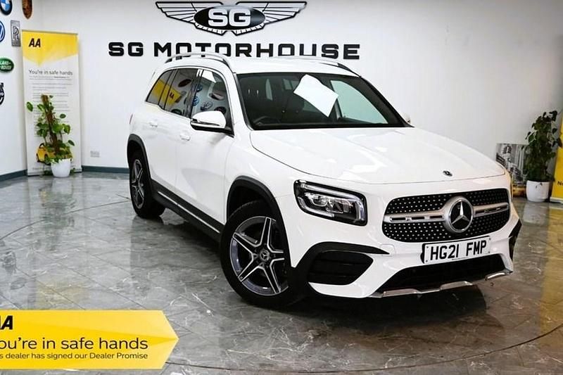 Used 2021 Mercedes 200 AMG line SUV | £22,985 (Good price) - Image 1/1