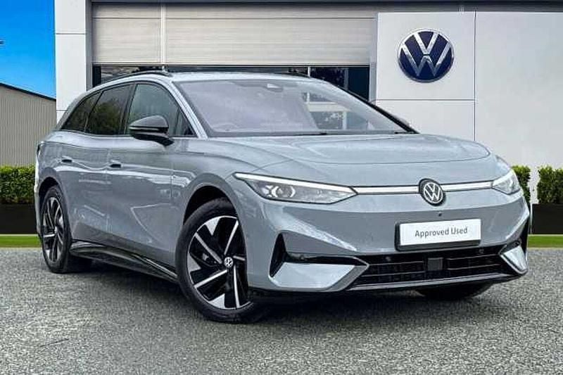 Grey Used 2025 VW ID.7 Pro Sedan | £38,474 - Image 1/4