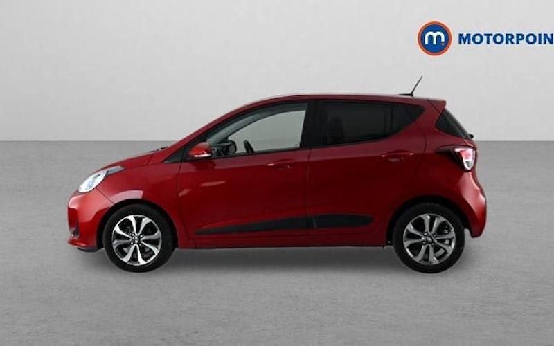 Used Hyundai i10 Premium SE 88 HP (64 kW) 2020 Hatchback