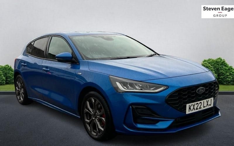 Used 2023 Ford Focus ST-Line Hatchback | £15,200 (Good price) - Image 1/4
