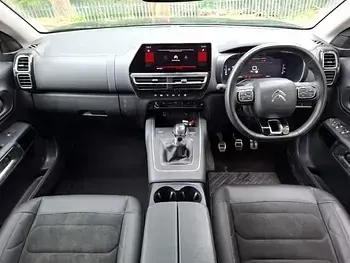 Usado Citroën C5 Shine 131 HP (96 kW) 2023 Preto Citadino