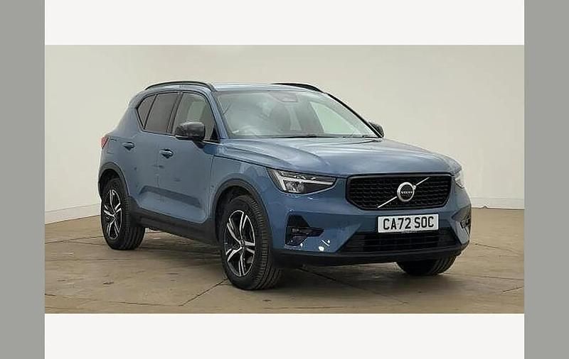 Used Volvo XC40 Plus 161 HP (118 kW) 2022 Blue SUV