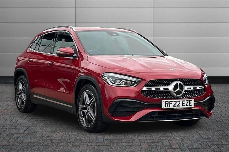 Used Mercedes GLA200 AMG line 163 HP (119 kW) 2022 Red SUV