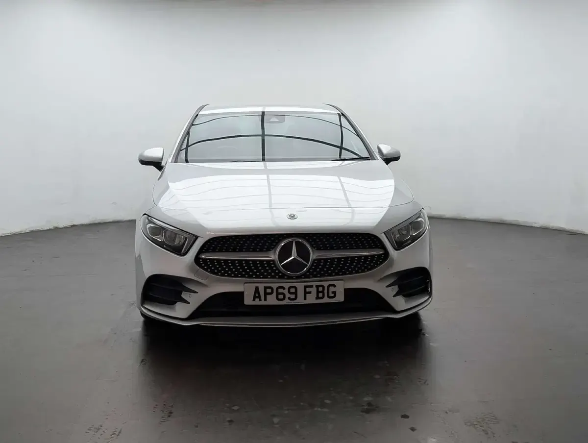 Used Mercedes A180 Executive 116 HP (85 kW) 2020 Silver Hatchback