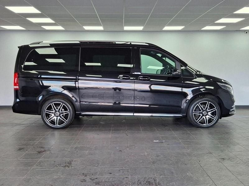 Used Mercedes V220 AMG line 163 HP (119 kW) 2023 Black MPV