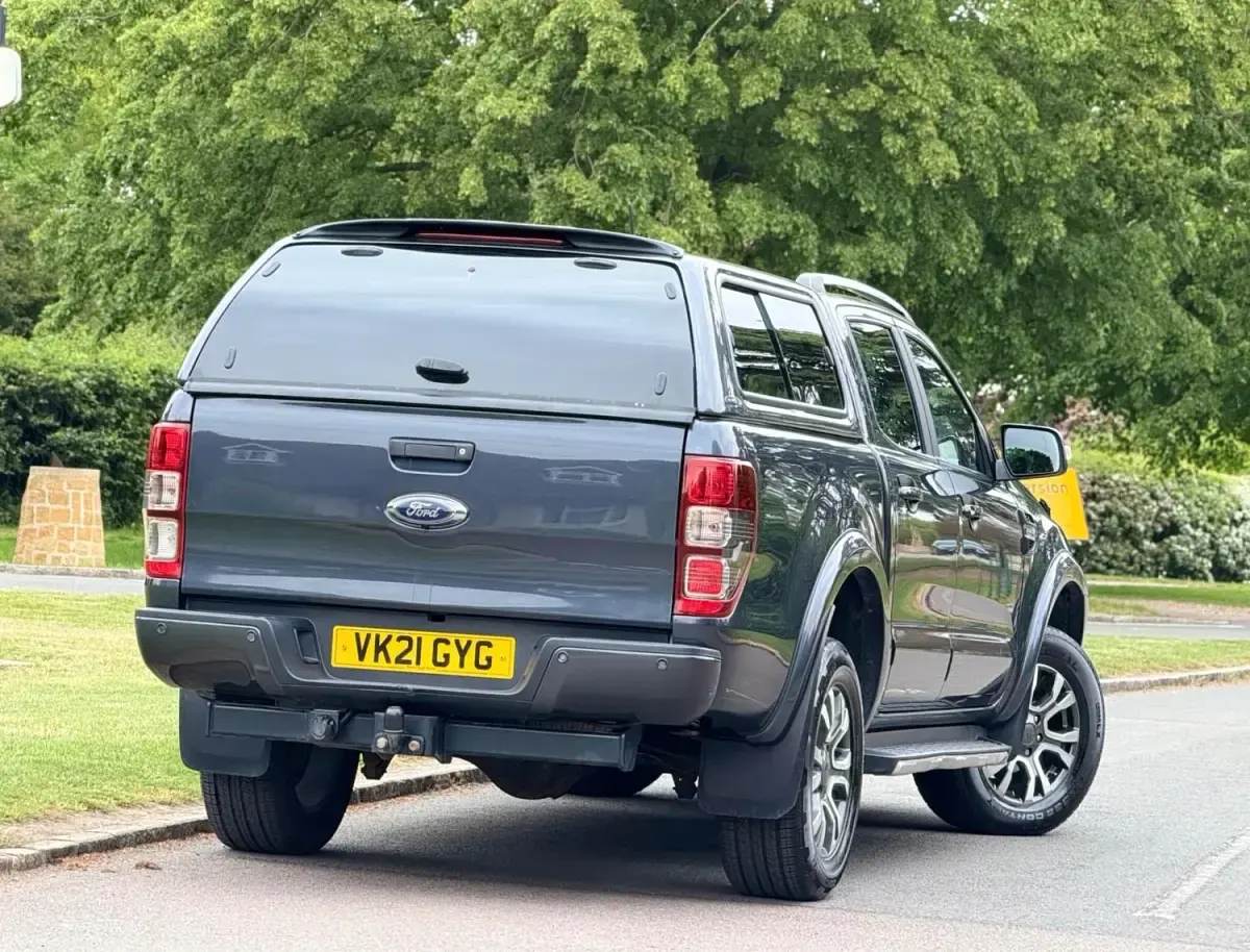 Begagnad Ford Ranger Wildtrack 210 HK (154 kW) 2021 Grå Pickup