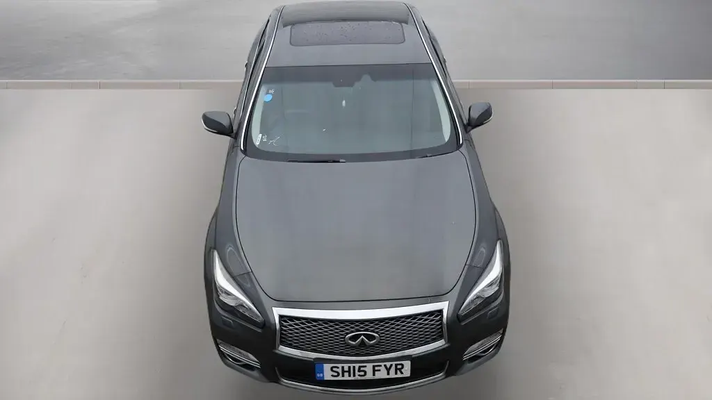 Used Infiniti Q70 Premium 170 HP (125 kW) 2015 Grey Sedan