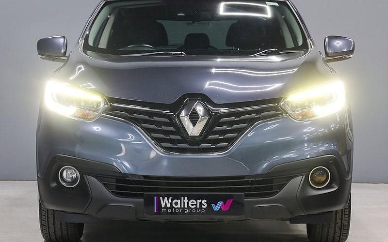 Usado Renault Kadjar Dynamique 131 HP (96 kW) 2017 Cinzento SUV