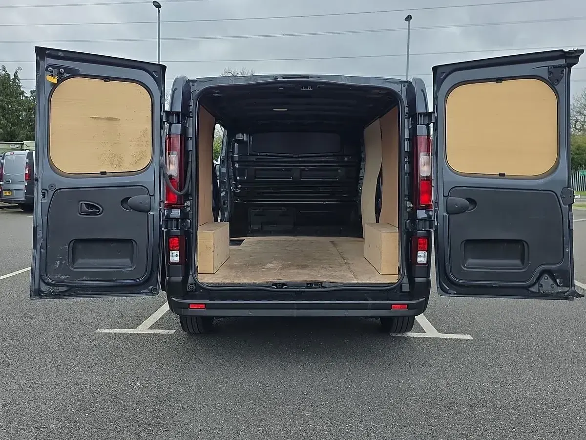 Used Renault Trafic 2023 Grey MPV