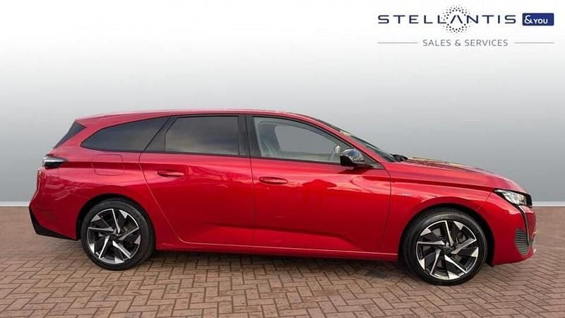 Used 2022 Peugeot 308 SW Allure Premium Estate | £16,649 (Good price) - Image 1/3