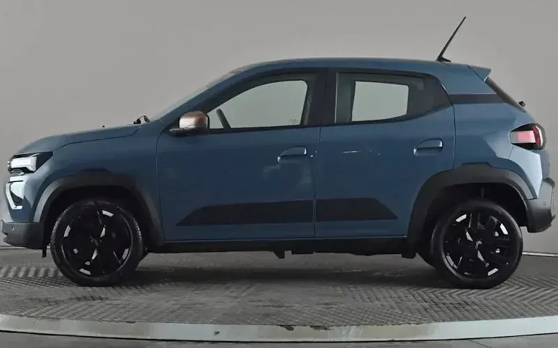 Used Dacia Spring Extreme 47 kW (65 HP) 2025 Hatchback