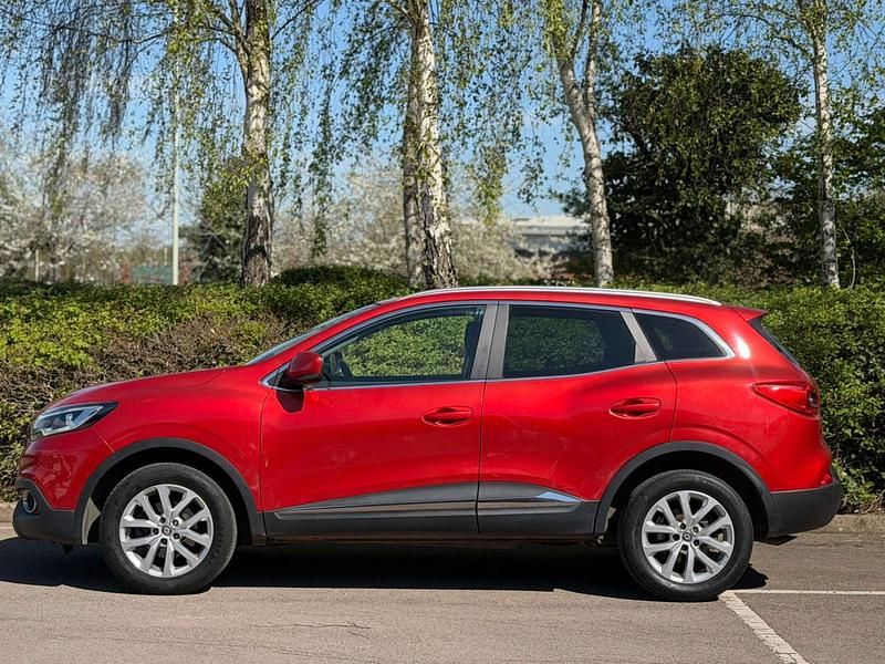 Begagnad Renault Kadjar Dynamique 2018 Röd SUV