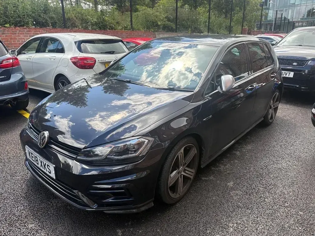 Used VW Golf VII R 310 HP (228 kW) 2018 Black Hatchback