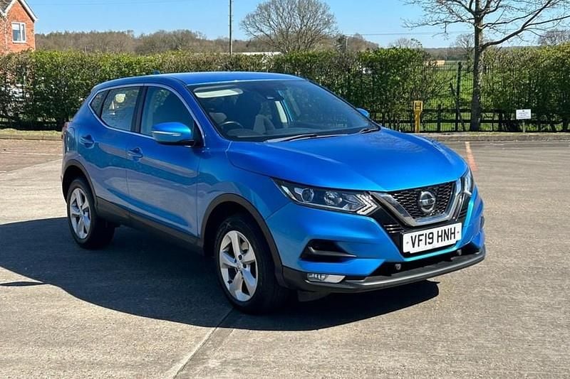 Used Nissan Qashqai Acenta Premium 115 HP (84 kW) 2019 Blue SUV