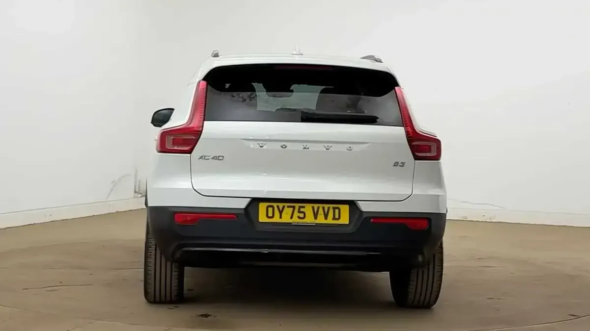 Used Volvo XC40 Plus 161 HP (118 kW) 2026 SUV
