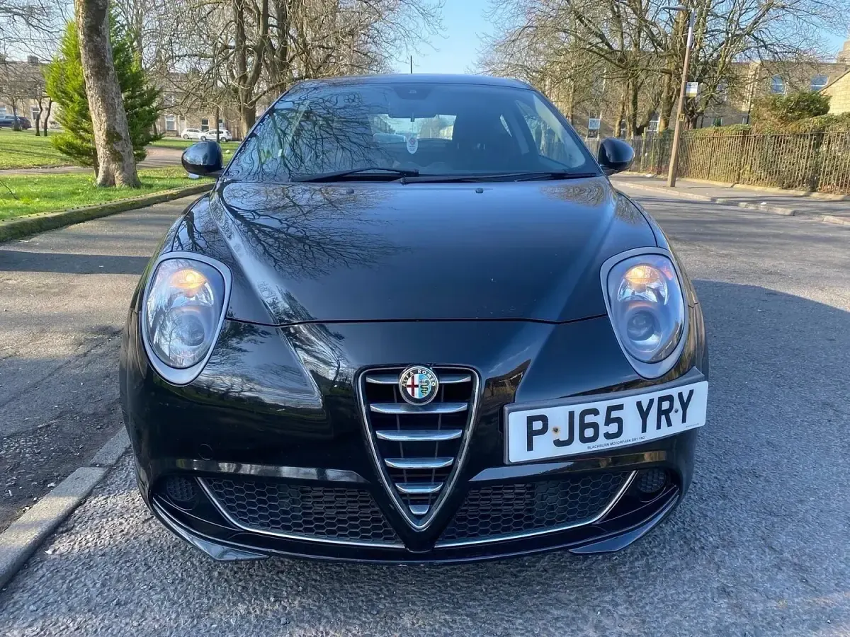 Used Alfa Romeo MiTo Progression 105 HP (77 kW) 2015 Black Hatchback