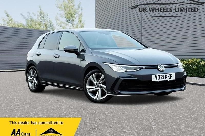 Used VW Golf VII R-line 150 HP (110 kW) 2021 Hatchback