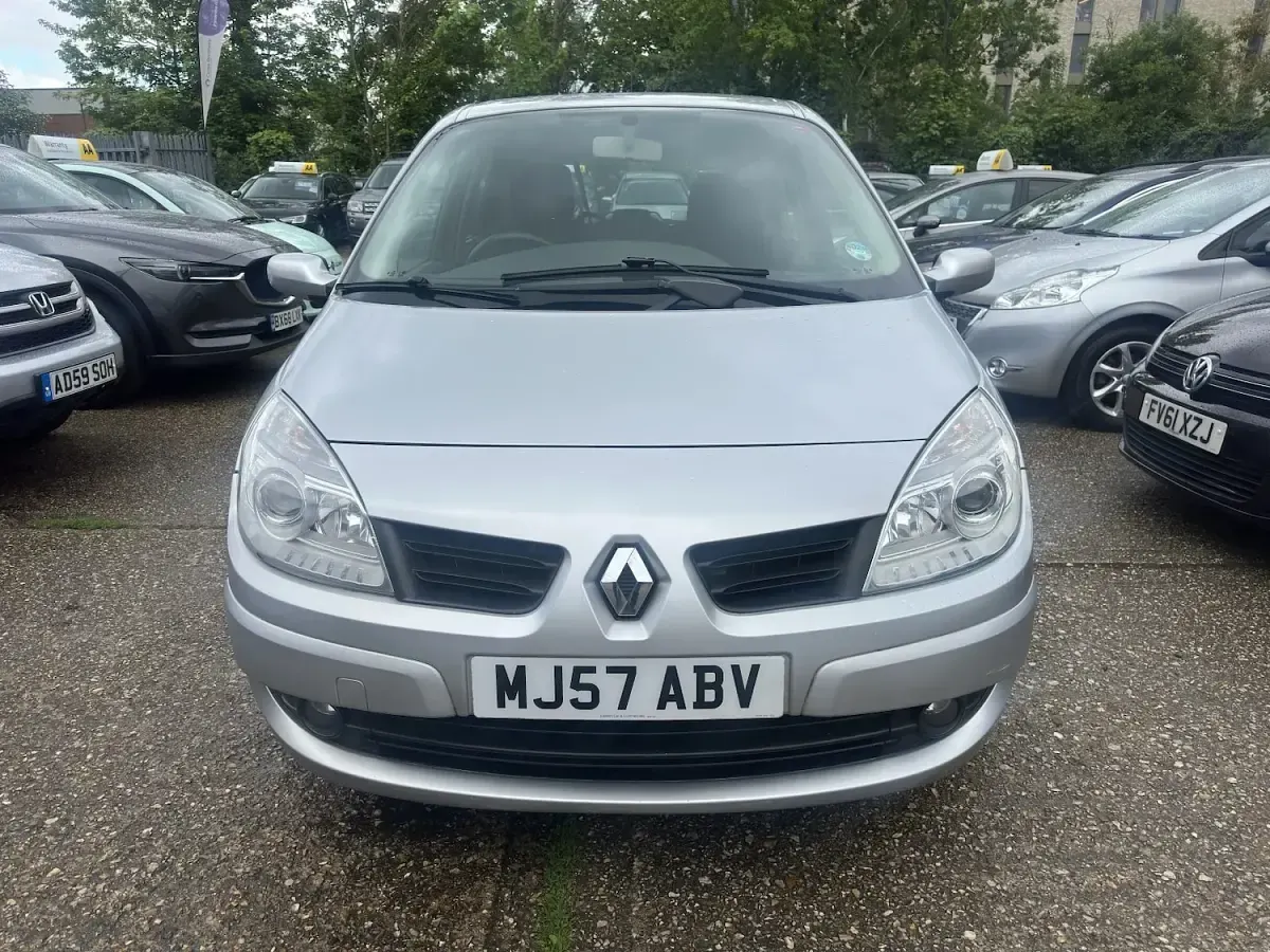 Used Renault Scénic II Dynamique 2007 Silver MPV