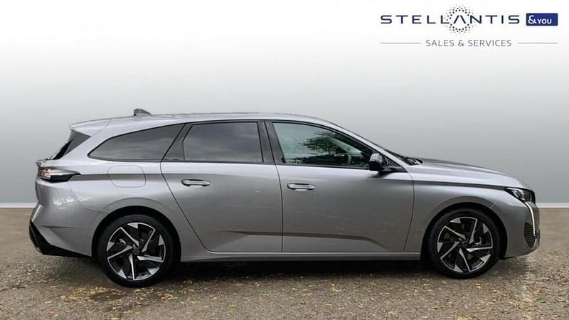 Grey New 2025 Peugeot 308 Allure Estate | £26,832 (Super price) - Image 1/4