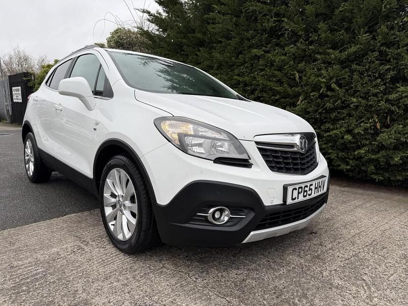 Used Vauxhall Mokka 138 HP (101 kW) 2016 White SUV