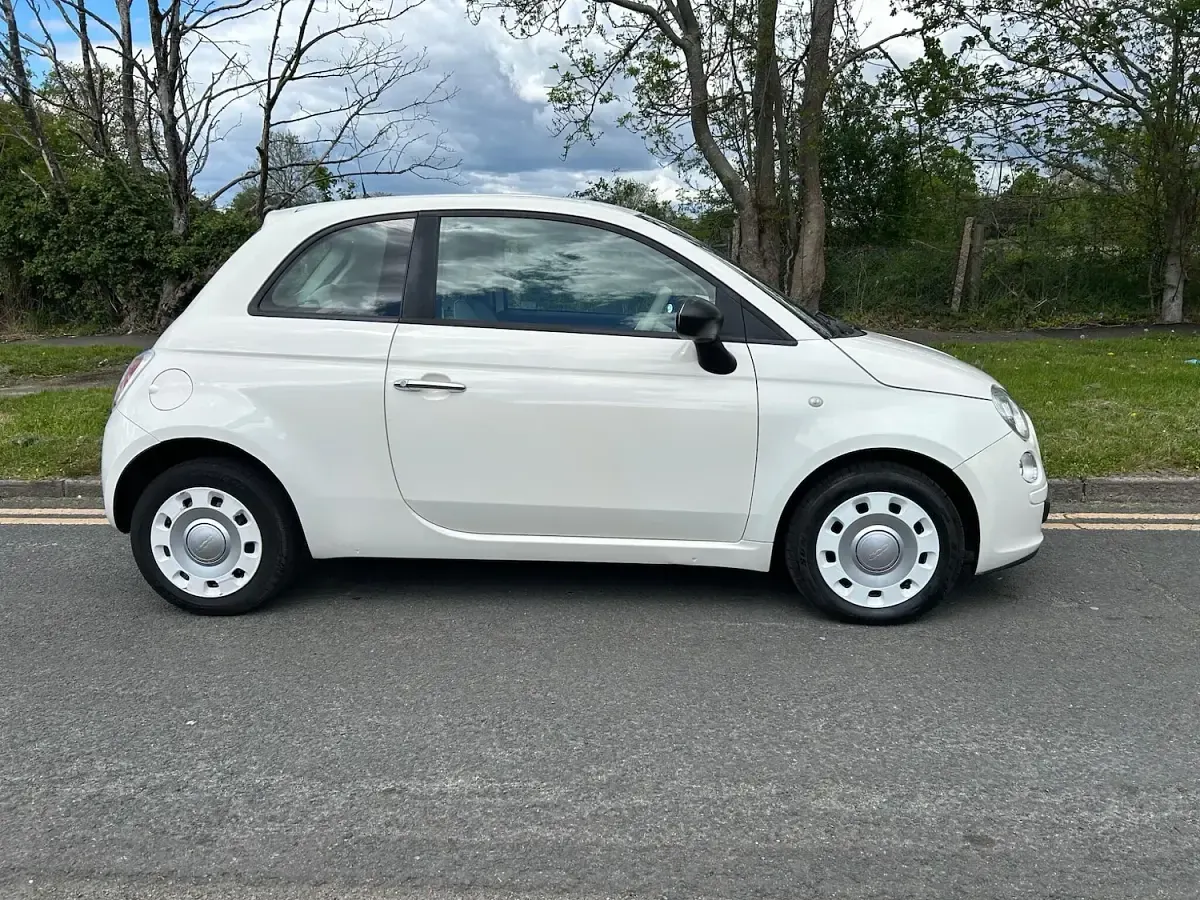 Used Fiat 500 Pop 69 HP (50 kW) 2013 White Hatchback