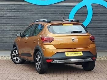 Used Dacia Sandero Prestige 91 HP (66 kW) 2021 Orange Hatchback