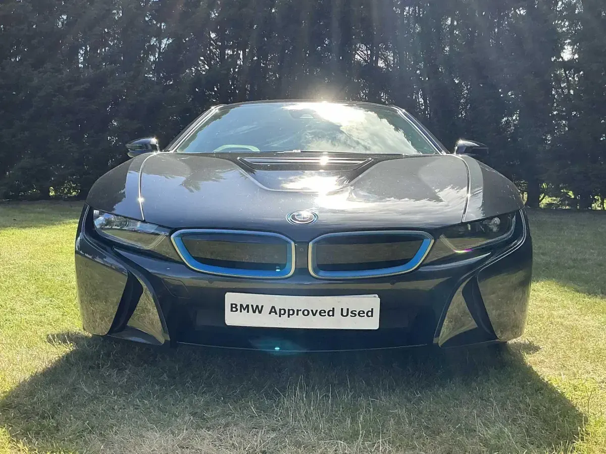 Used BMW i8 Comfort Edition 369 HP (271 kW) 2020 Grey Coupe