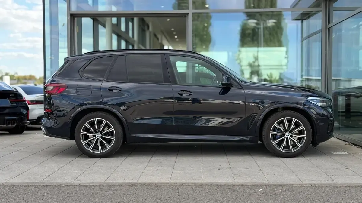 Used BMW X5 M Sport 286 HP (210 kW) 2021 Black SUV