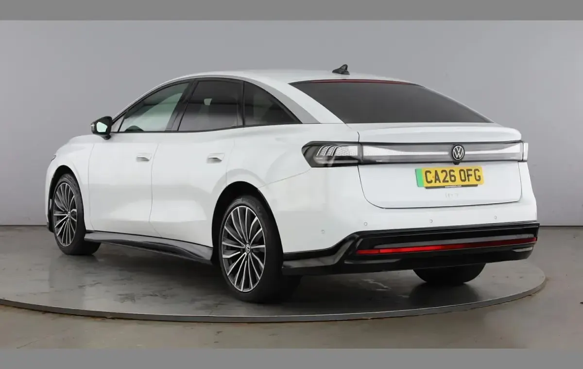 Used VW ID.7 Pro 206 kW (281 HP) 2026 White Hatchback