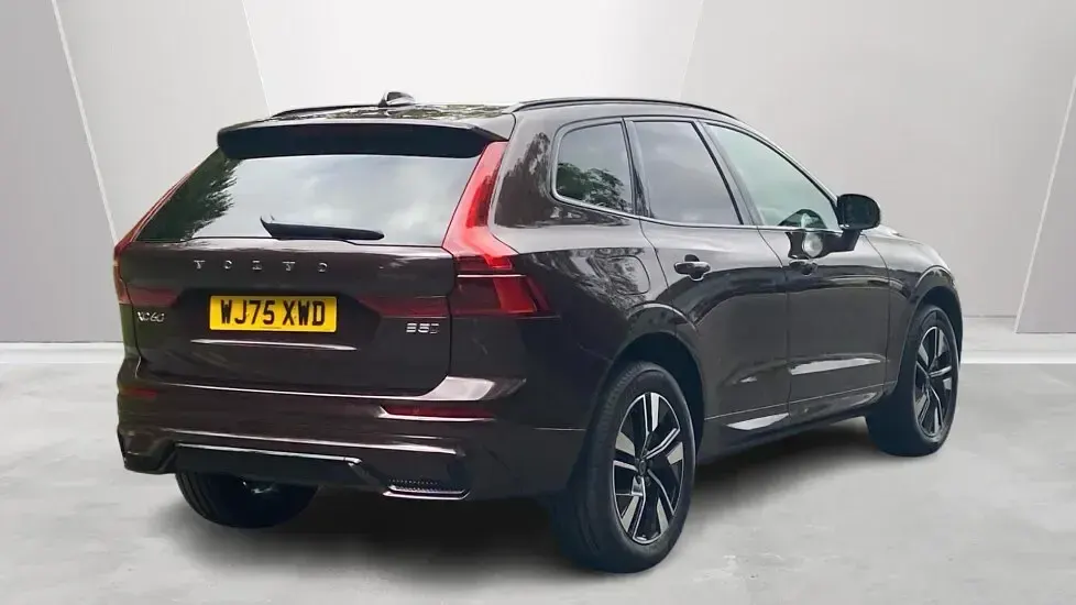 Used Volvo XC60 Plus 2025 Red SUV