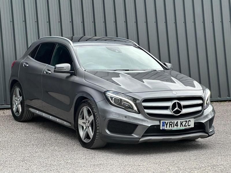 Grey Used 2014 Mercedes GLA200 AMG line SUV | £8,834 (Fair price) - Image 1/4