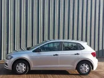 Used VW Polo S 65 HP (47 kW) 2018 Silver Hatchback