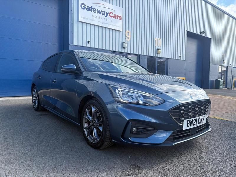 Used Ford Focus ST-Line 120 HP (88 kW) 2021 Blue Hatchback