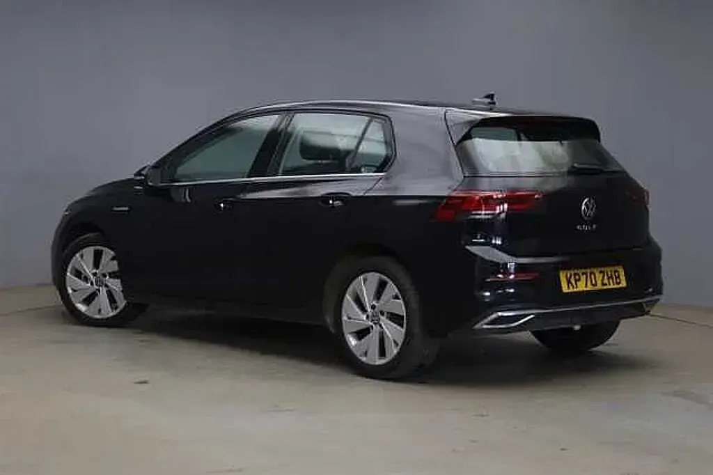 Used VW Golf VIII Style 130 HP (95 kW) 2020 Black Hatchback