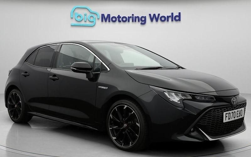 Used 2022 Toyota Corolla Sport Hatchback | £16,800 (Good price) - Image 1/4