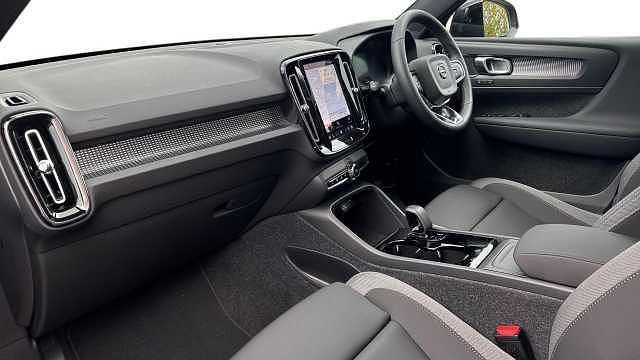 Used Volvo EX40 Ultra 182 kW (248 HP) 2026 SUV