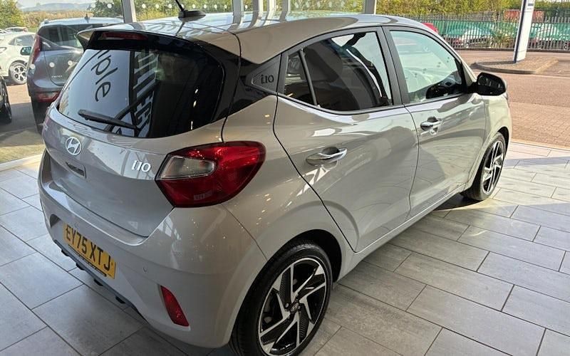 Used Hyundai i10 Premium 79 HP (58 kW) 2026 Hatchback