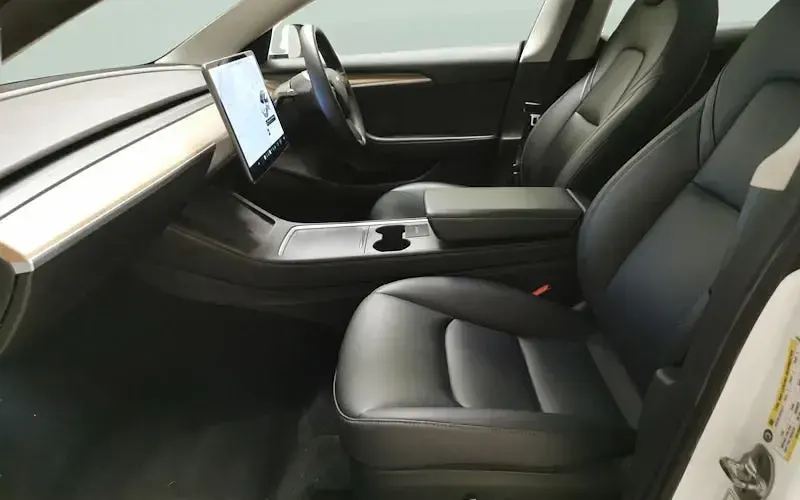 Used Tesla Model 3 Long Range AWD 258 kW (351 HP) 2023 Sedan