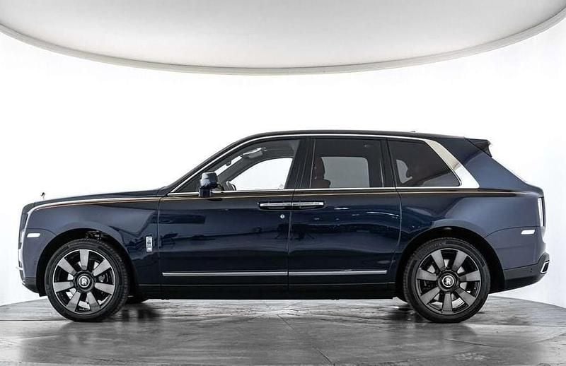 Used Rolls Royce Cullinan 571 HP (419 kW) 2020 Blue SUV