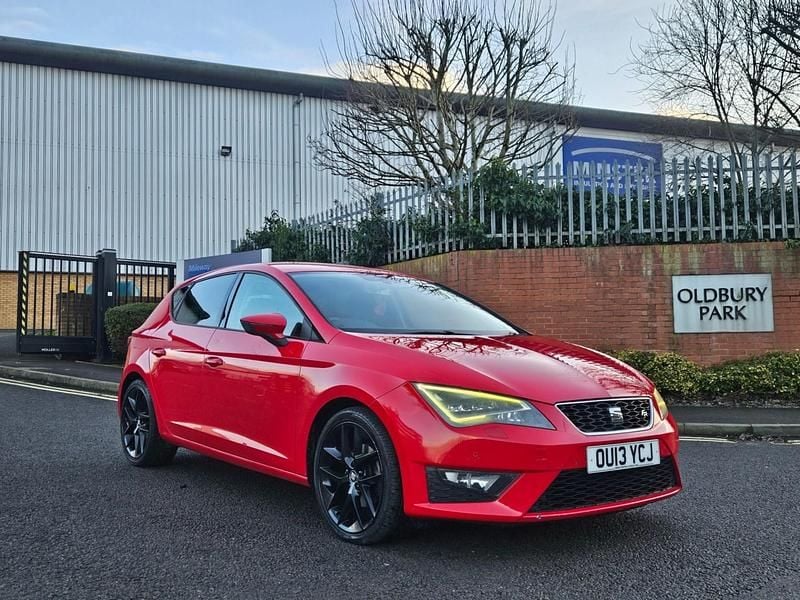Used Seat Leon FR 2013 Red Hatchback