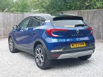 Used Renault Captur Techno 91 HP (66 kW) 2023 Blue SUV