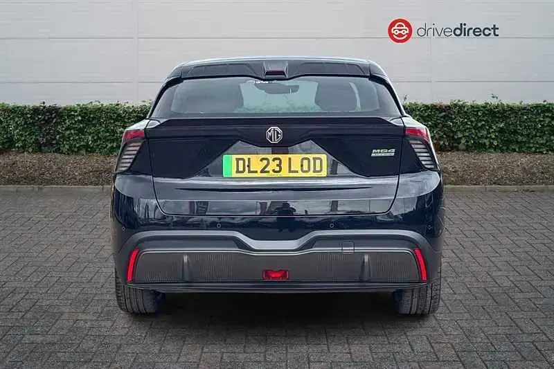 Used MG MG4 EV SE 125 kW (170 HP) 2023 Black Hatchback